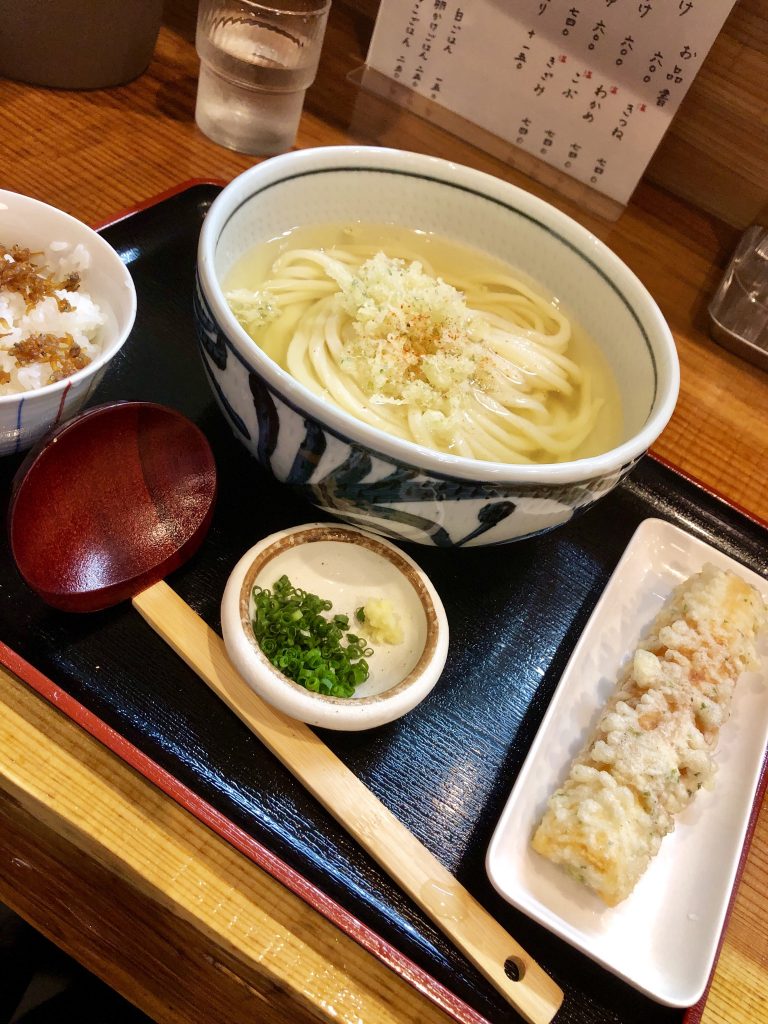 食べ歩き　讃岐うどん