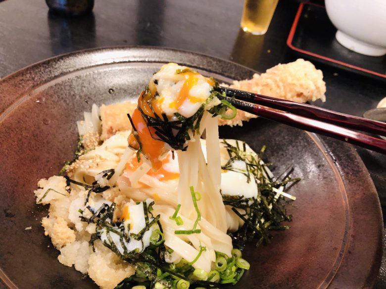 神戸を中心に、美味しいものを食べ歩いた日々の出来事などのお得な情報とトレンド情報のレビューをブログで紹介しています